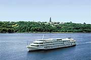 Flusskreuzfahrtschiff MS Watutin