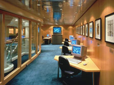 Celebrity Galaxy Computer Raum