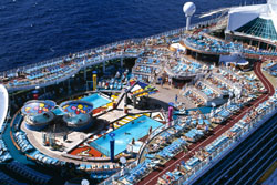 Das Pooldeck auf der Royal Caribbean Mariner of the Seas